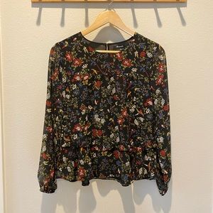 Madewell | floral flowy blouse with ruffle detail | size small
